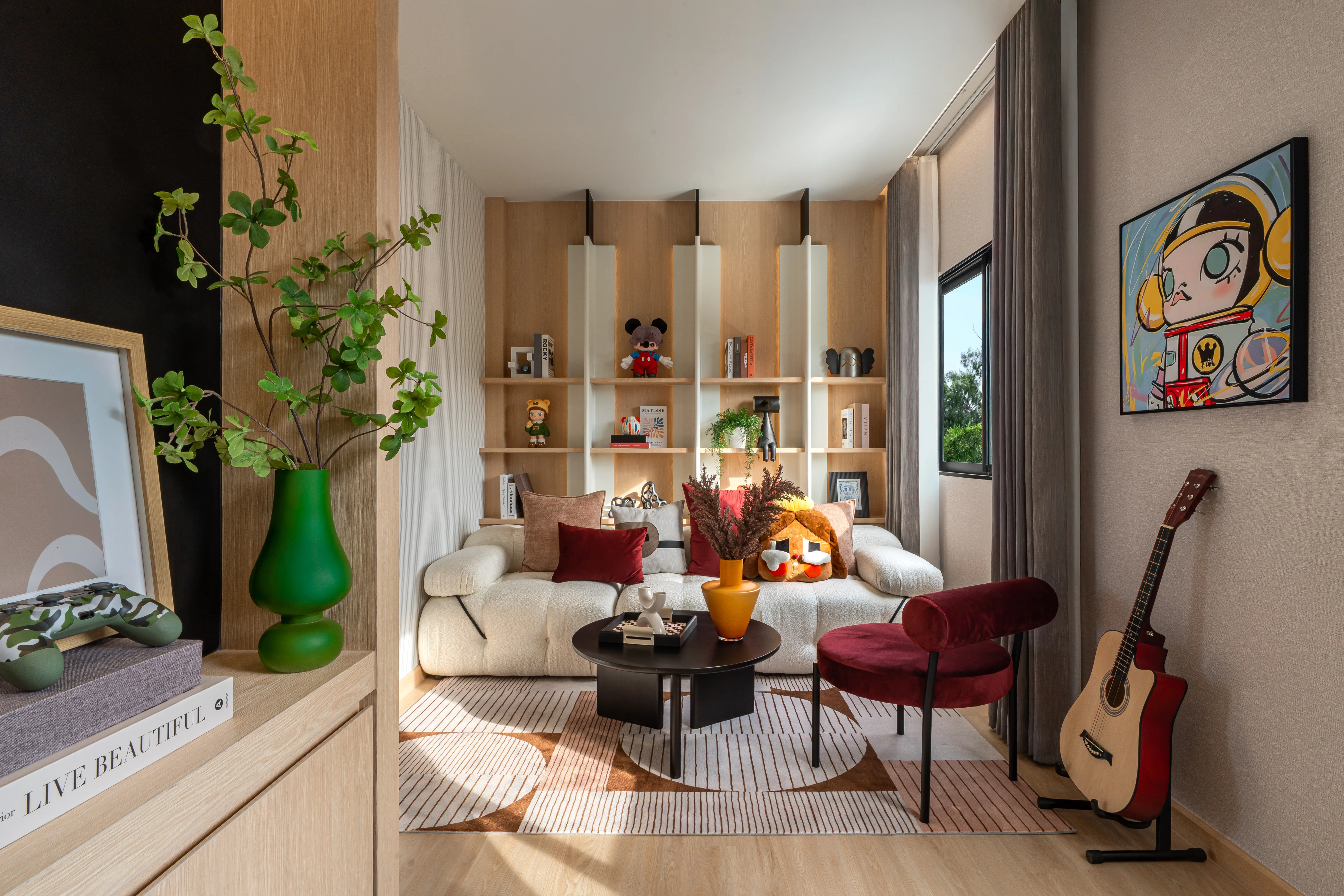 Gallery | Peace & Living